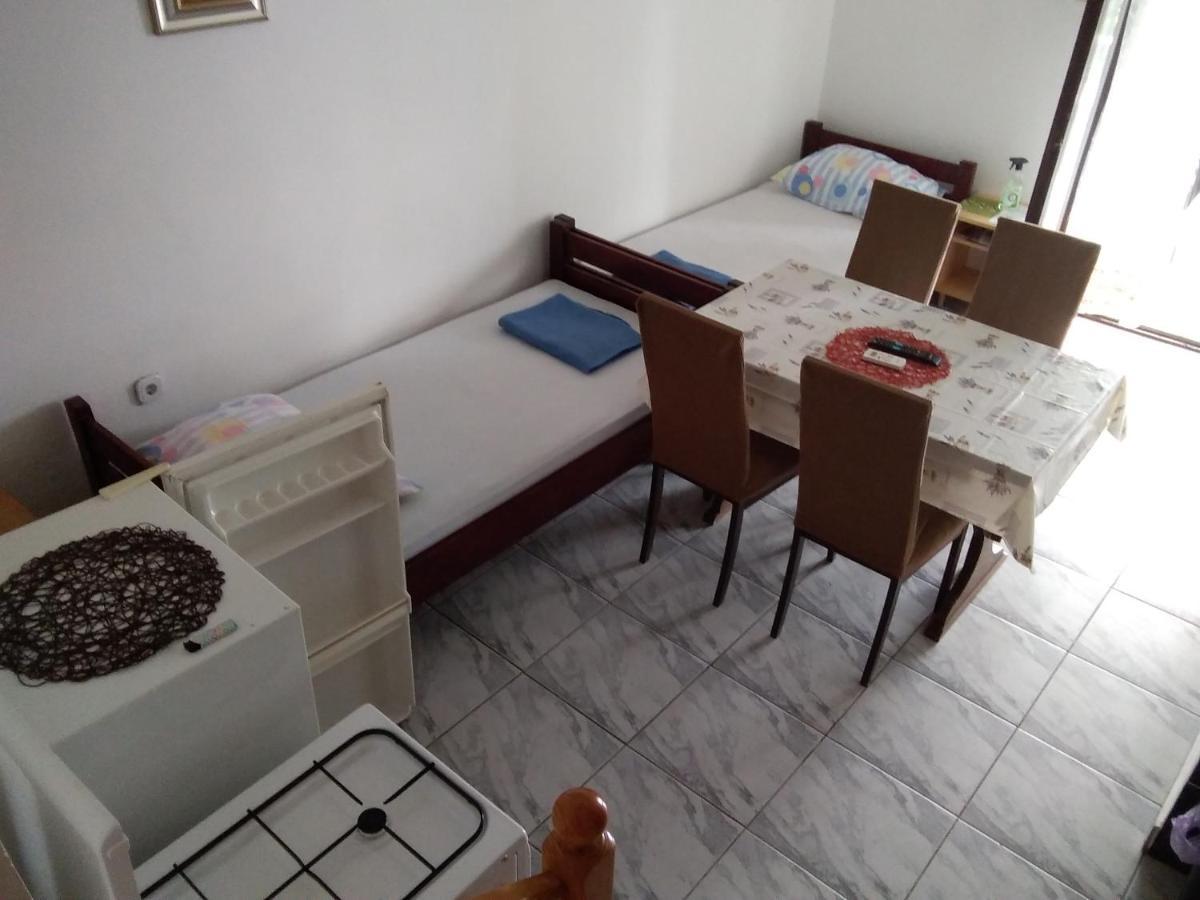 Apartmani Kralj Plitka Draga Экстерьер фото